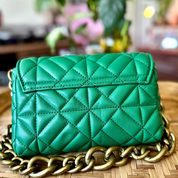 Green Quilted Leather Shoulder Bag - Picture 2 of 3